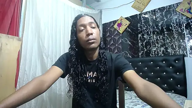 Snapshot of shairaStarr chatting on February 2025 12:14:02 PM shairaStarr online show from February 2025 12:14:02 PM