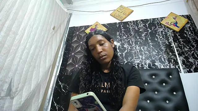 Snapshot of shairaStarr chatting on February 2025 06:19:01 PM shairaStarr online show from February 2025 06:19:01 PM