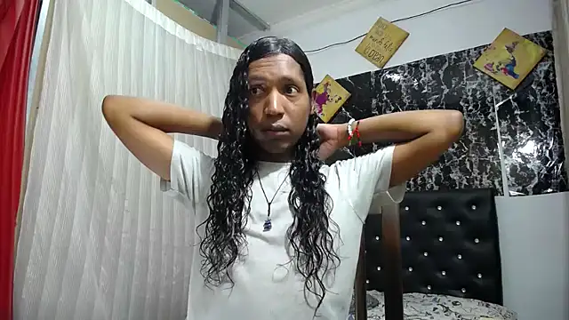 Snapshot of shairaStarr chatting on February 2025 12:11:01 PM shairaStarr online show from February 2025 12:11:01 PM