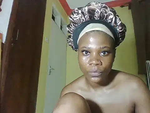 Sweetbaby004 online show from May 2026 07:11:01 PM