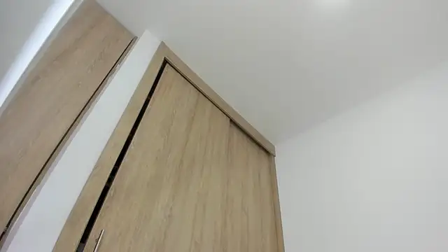 candyhotsquirt xx online show from October 2025 11:03:02 PM