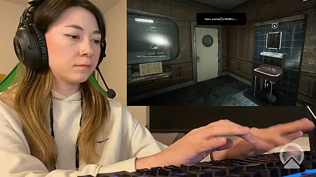 chibi moon  online show from March 2026 08:04:02 PM