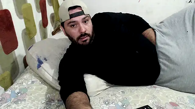 lucasprloco online show from December 2024 11:46:01 PM