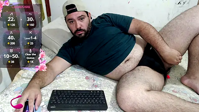 lucasprloco online show from December 2024 06:06:01 PM