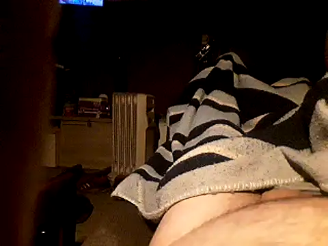 ciruelo1 online show from October 2025 07:00:01 PM