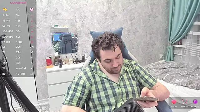 Snapshot of Morlaios chatting on February 2025 08:34:02 PM Morlaios online show from February 2025 08:34:02 PM