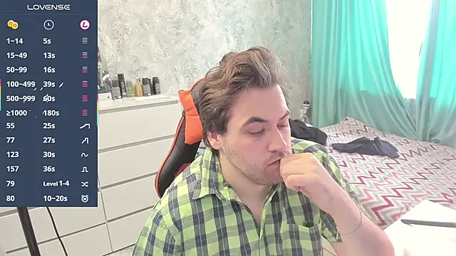 Snapshot of Morlaios chatting on April 2026 01:01:01 PM Morlaios online show from April 2026 01:01:01 PM