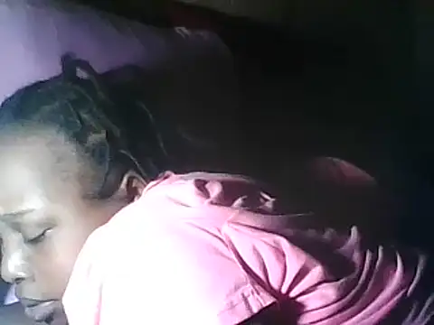 Snapshot of African_slut_goddess chatting on January 2025 01:05:02 AM African slut goddess online show from January 2025 01:05:02 AM