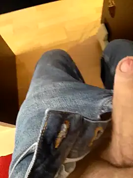 Alex 7422 online show from March 2026 02:33:01 PM