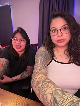 drizzypeach602 online show from December 2025 01:35:02 AM