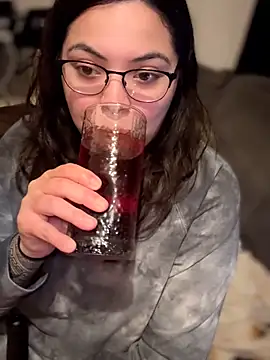 drizzypeach602 online show from February 2026 06:34:01 AM