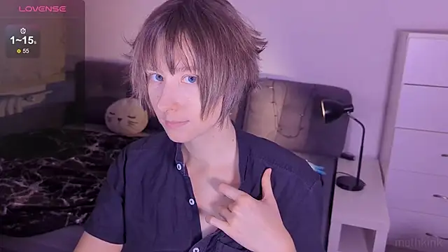 Snapshot of mothkink chatting on December 2025 05:41:01 PM mothkink online show from December 2025 05:41:01 PM