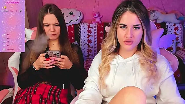 Snapshot of ivannatompsonnn chatting on February 2025 06:10:02 AM ivannatompsonnn online show from February 2025 06:10:02 AM