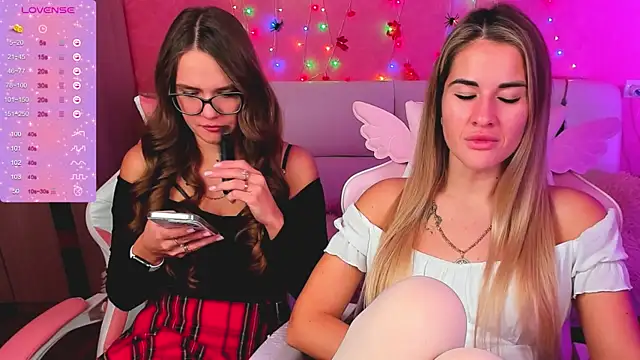 Snapshot of ivannatompsonnn chatting on November 2025 06:03:01 AM ivannatompsonnn online show from November 2025 06:03:01 AM