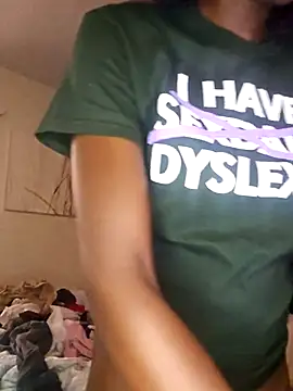 oliviaprettypussy online show from November 2025 02:16:01 PM