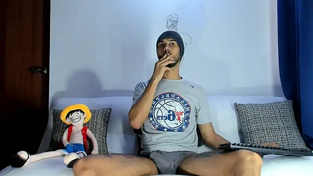 Snapshot of DERRYMASTER chatting on February 2026 09:35:01 PM DERRYMASTER online show from February 2026 09:35:01 PM