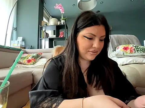 CurvyKimmy1 online show from November 2025 09:10:01 AM