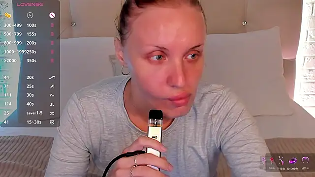 LianaFord online show from June 2026 05:05:01 AM