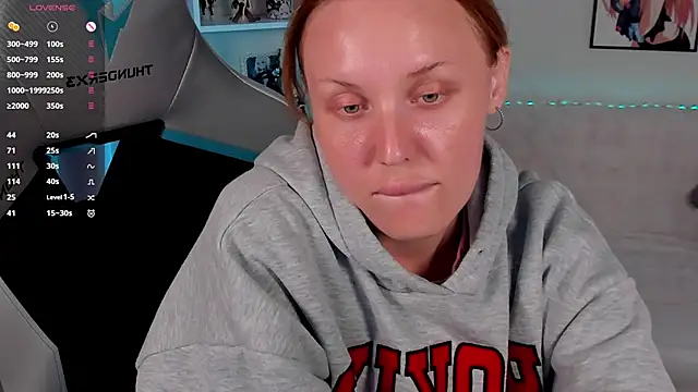 LianaFord online show from June 2026 04:15:02 AM