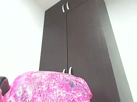 Rene hotman online show from January 2025 11:00:02 PM