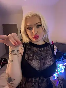 Snapshot of JennaLinn chatting on February 2026 07:53:02 PM JennaLinn online show from February 2026 07:53:02 PM