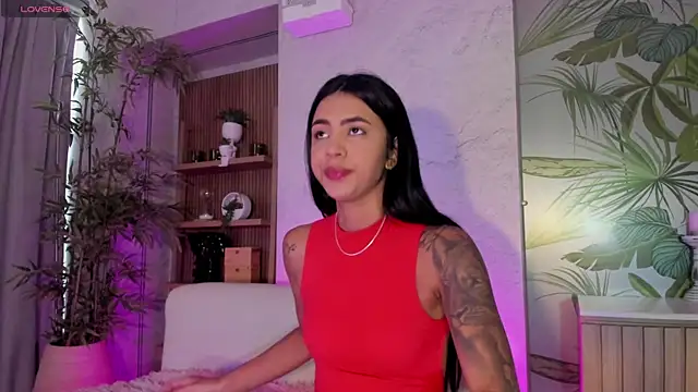 AntonellaRossi online show from April 2026 08:03:02 PM