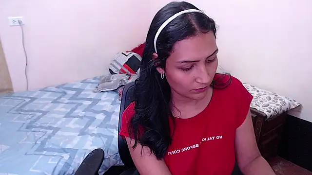 leah-666 online show from October 2025 07:37:02 PM