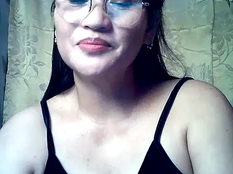 Amazing Angel22 online show from October 2025 03:10:01 AM