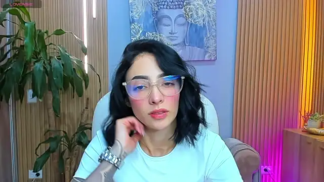 barbie scoth  online show from May 2026 08:36:01 PM