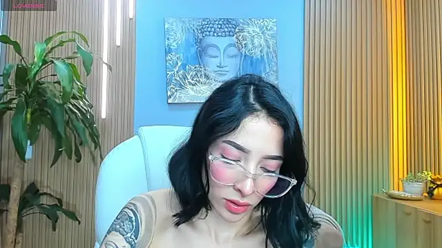 barbie scoth  online show from May 2026 08:47:01 PM