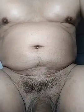 Leoncitohotsr online show from June 2026 07:13:01 PM
