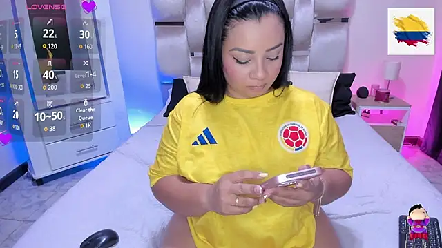 MelanyShayk online show from June 2026 10:59:02 PM