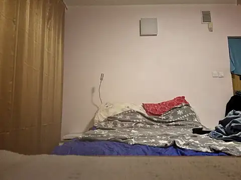 HouseOfCums online show from October 2025 12:33:02 AM