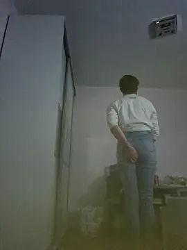 HouseOfCums online show from November 2025 03:50:02 AM