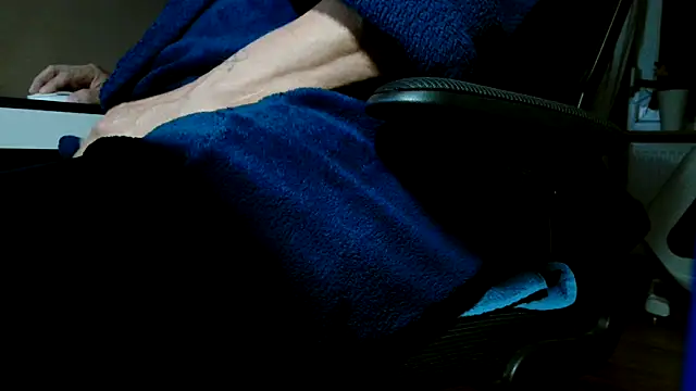 suedel65 online show from September 2025 03:43:02 AM