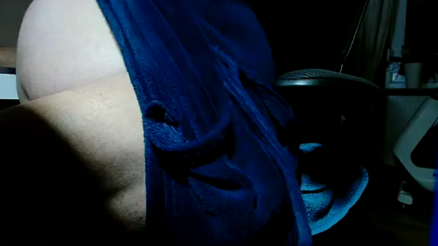 suedel65 online show from September 2025 03:34:01 AM