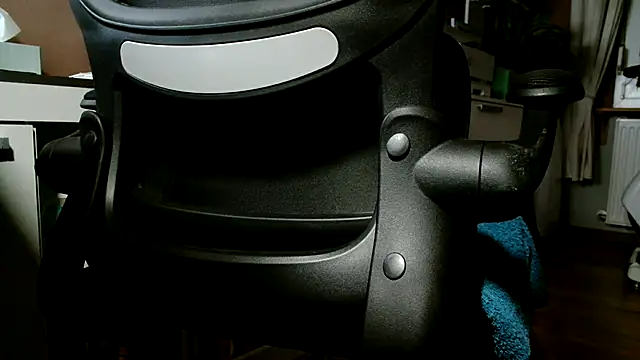 suedel65 online show from October 2025 02:32:02 AM