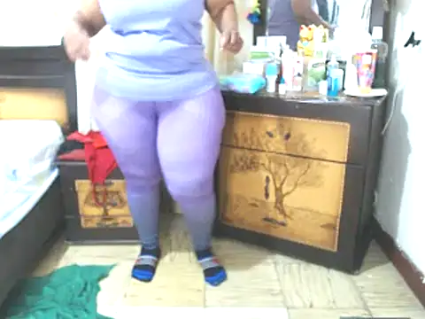 Snapshot of Yayis-hot-sexyw chatting on December 2024 05:01:01 AM Yayis-hot-sexyw online show from December 2024 05:01:01 AM