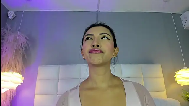  BunnyNaugthy online show from June 2026 10:40:02 PM
