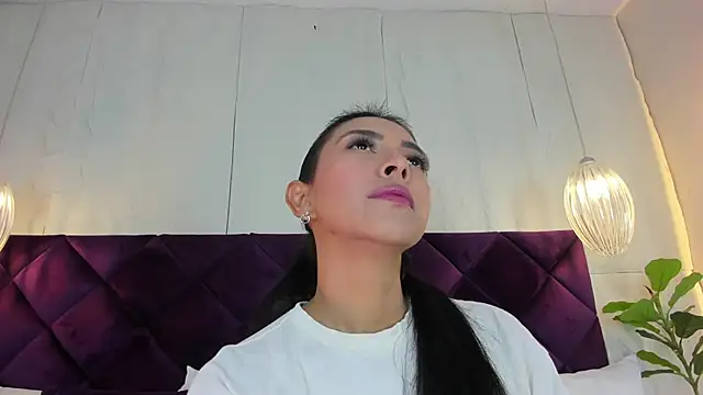  BunnyNaugthy online show from June 2026 10:37:01 PM