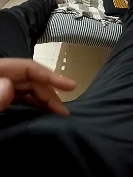 Desi Londa 143 online show from February 2025 08:37:01 PM