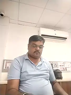 Desi Londa 143 online show from October 2025 05:39:02 AM