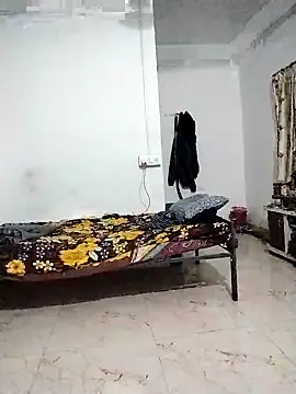 Snapshot of Desi_Londa_143 chatting on February 2026 12:21:01 AM Desi Londa 143 online show from February 2026 12:21:01 AM