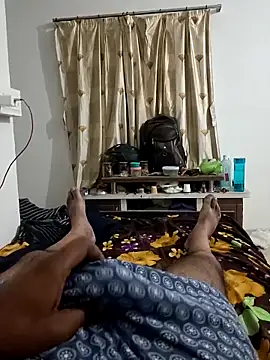 Snapshot of Desi_Londa_143 chatting on March 2026 11:09:01 PM Desi Londa 143 online show from March 2026 11:09:01 PM