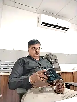 Snapshot of Desi_Londa_143 chatting on March 2026 05:13:01 AM Desi Londa 143 online show from March 2026 05:13:01 AM