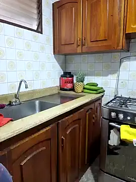 Snapshot of S_Mia chatting on February 2025 04:03:01 PM S Mia online show from February 2025 04:03:01 PM