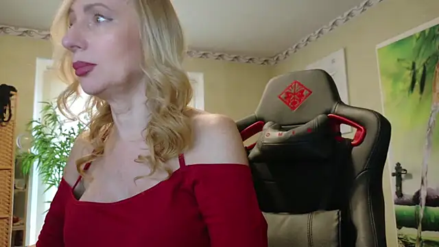 HotLana69 online show from May 2026 04:37:01 PM
