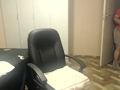 sweetnoziexx online show from June 2026 05:30:01 AM