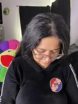 Snapshot of MsConejitaa chatting on February 2025 06:47:02 PM MsConejitaa online show from February 2025 06:47:02 PM