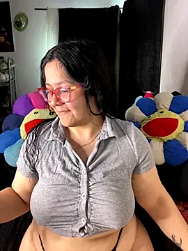 MsConejitaa online show from October 2025 05:03:01 PM